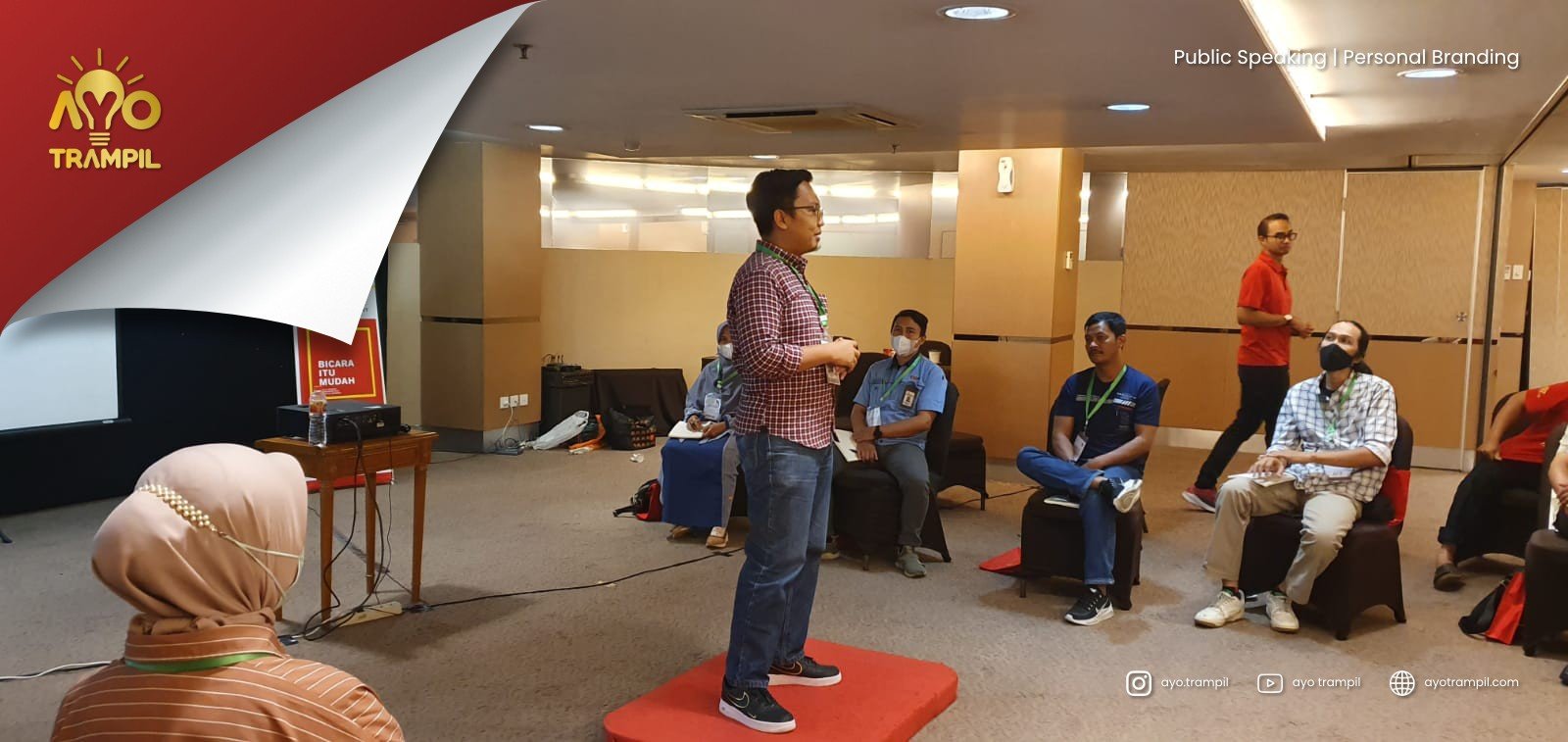 Public_Speaking_dan_Personal_Branding1.jpg
